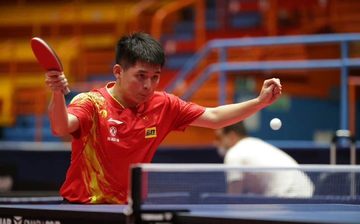 他的防守端 他的防守端