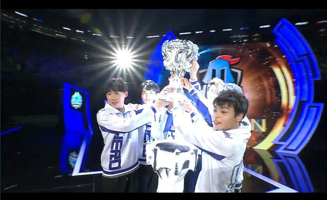 多的关注 多的关注