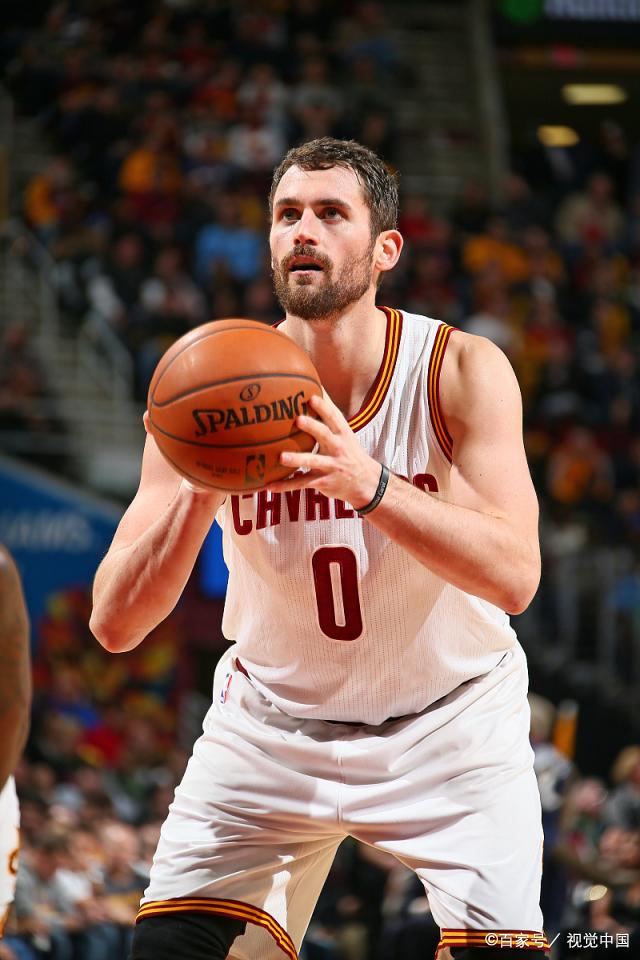 在赛场上无 在赛场上无