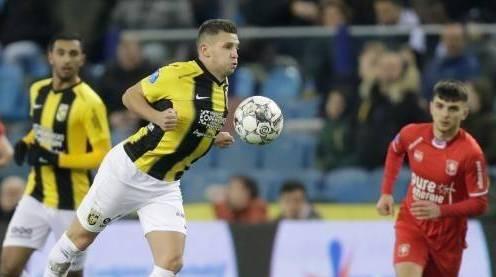 高的发球成 高的发球成